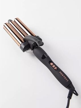 Foxybae Baby Blush Wavy Baby Triple Waver